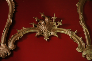 Chinoiserie decorative mirror detail, cast in polyurethane and finished in gold paint